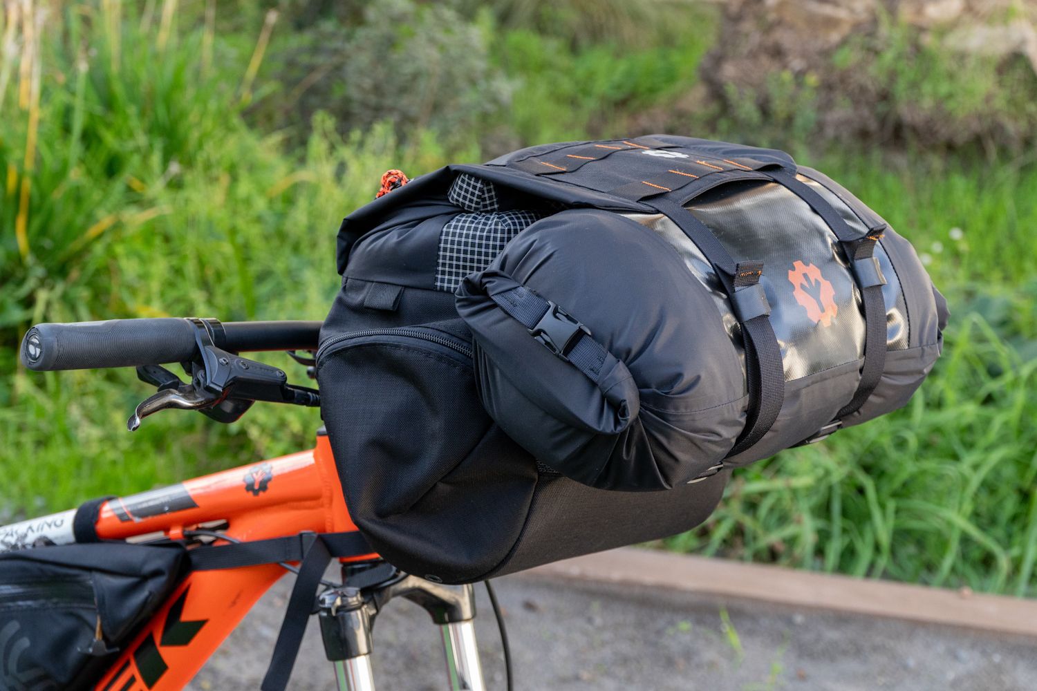 Portador + Bolsa 10L